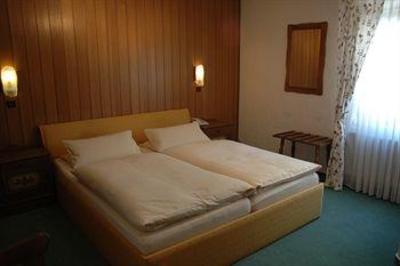 фото отеля Flair Hotel Zum Baeren Rudesheim am Rhein