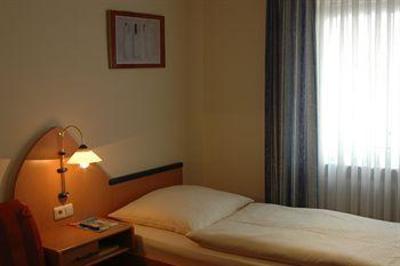 фото отеля Flair Hotel Zum Baeren Rudesheim am Rhein
