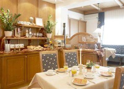 фото отеля Flair Hotel Zum Baeren Rudesheim am Rhein