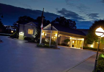 фото отеля Renaissance Del Monte Lodge