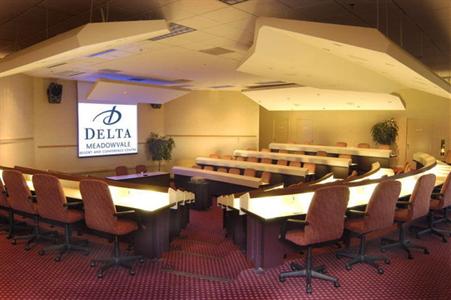 фото отеля Delta Meadowvale Resort and Conference Centre