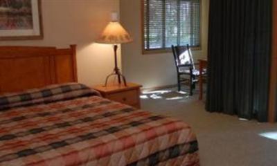 фото отеля The Pines Hotel Sunriver