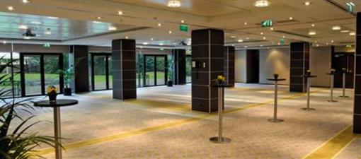 фото отеля Movenpick Hotel Paris Neuilly