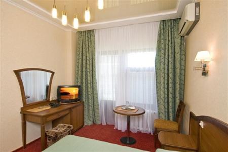 фото отеля Yug Hotel Krasnodar