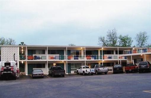 фото отеля Hamilton Holiday Motel