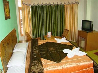 фото отеля Hotel Jubilant Regency