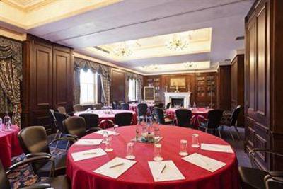 фото отеля Down Hall Country House Hotel Bishop's Stortford