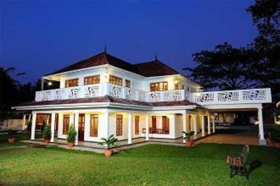 фото отеля Triveny River Palace Champakulam