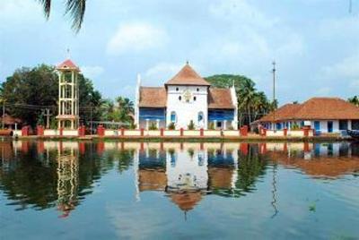 фото отеля Triveny River Palace Champakulam