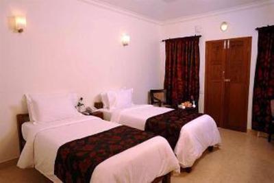 фото отеля Triveny River Palace Champakulam