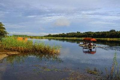 фото отеля Hakusembe River Lodge