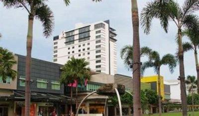 фото отеля Seda Bonifacio Global City