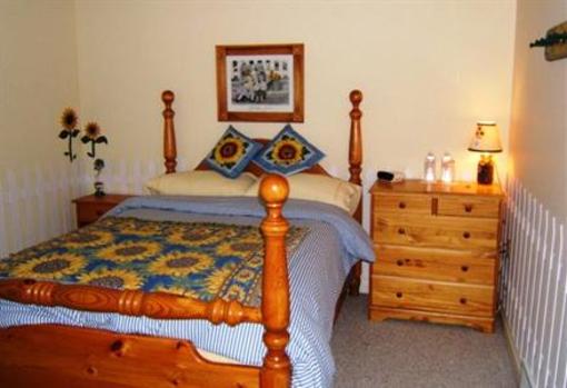 фото отеля Riverwood Bed & Breakfast Belwood