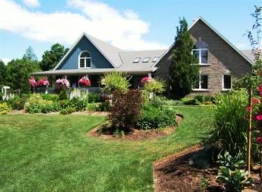 фото отеля Riverwood Bed & Breakfast Belwood
