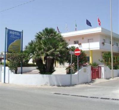фото отеля Hotel Albatros Morciano di Leuca