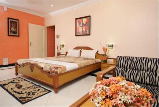 фото отеля Radhika Beach Resort