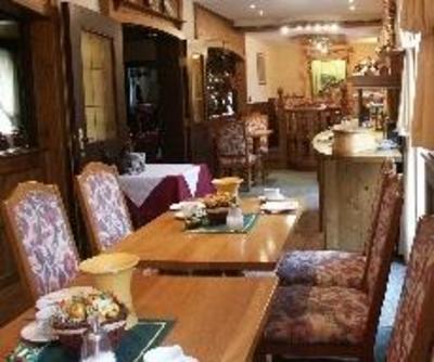 фото отеля Feste Neustadt Hotel Restaurant