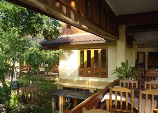 фото отеля Sawasdipong Hotel
