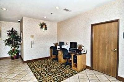 фото отеля BEST WESTERN Club House Inn & Suites