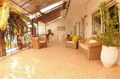 фото отеля Hotel Akrotiri
