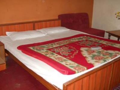 фото отеля Hotel Santosh Raj