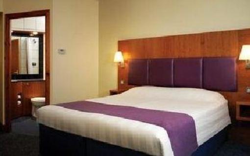 фото отеля Premier Inn Banbury