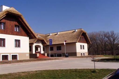 фото отеля Hotel U Skanzenu