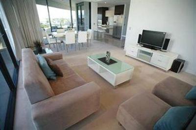 фото отеля The Wave Resort Gold Coast