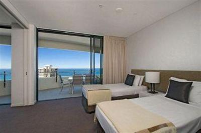 фото отеля The Wave Resort Gold Coast