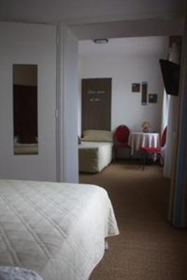 фото отеля Hôtel La Chaloupe Port-des-Barques