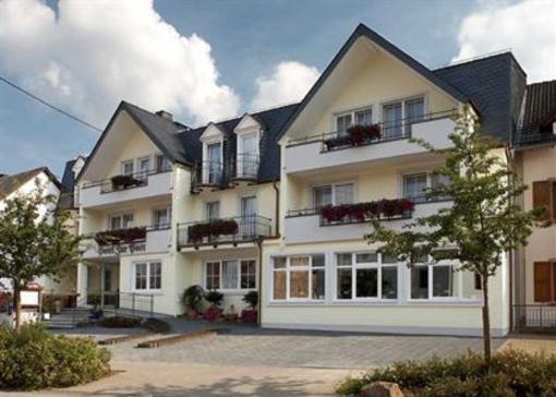 фото отеля Hotel Zur Post Meerfeld