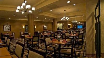 фото отеля Embassy Suites Hotel San Antonio International Airport