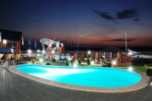 фото отеля Maxim Marine Yacht Club