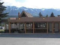 Selkirk Inn