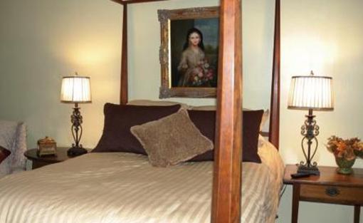фото отеля Battletown Inn and Gray Ghost Tavern