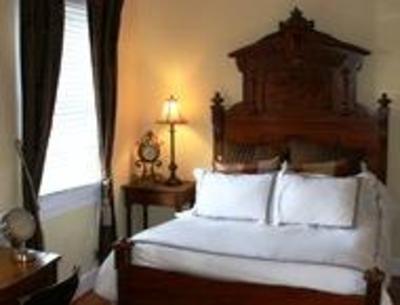 фото отеля Battletown Inn and Gray Ghost Tavern