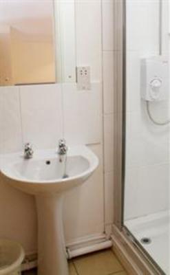 фото отеля Newbridge Hotel
