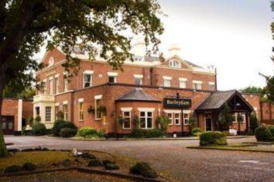 фото отеля Premier Inn Wirral Childer Thornton