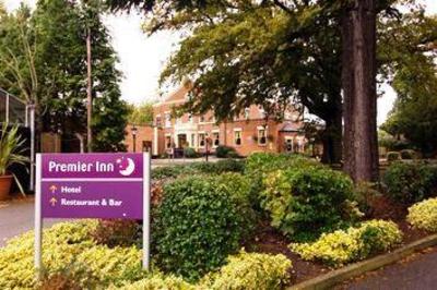 фото отеля Premier Inn Wirral Childer Thornton