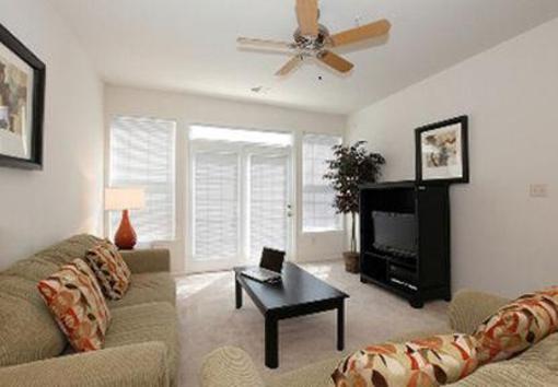 фото отеля Marriott Execustay Apartments Vernon Hills