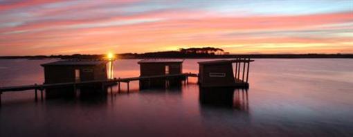 фото отеля Laguna Garzon Lodge