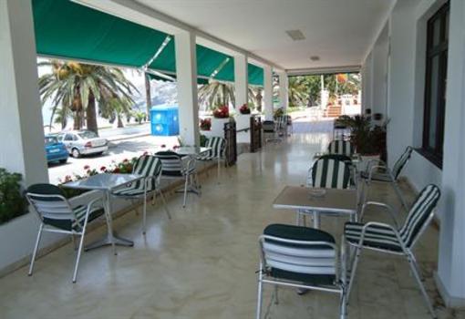 фото отеля Hotel las Conchas La Rabita