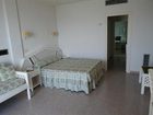 фото отеля Hotel las Conchas La Rabita