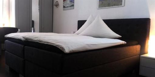 фото отеля Stadthotel Germania