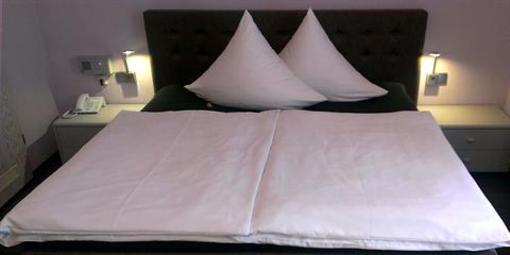 фото отеля Stadthotel Germania