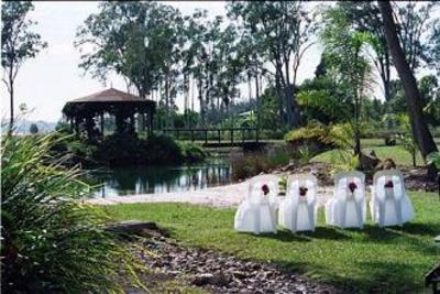 фото отеля Lake Weyba Cottages Noosa