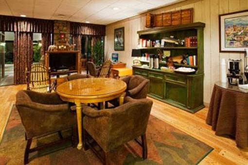 фото отеля Holiday Inn Asheville Biltmore East