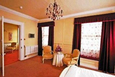 фото отеля Hill House Hotel Dereham
