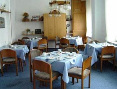 фото отеля Hotel Deutscher Hof Schleswig