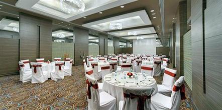 фото отеля The Pride Hotel